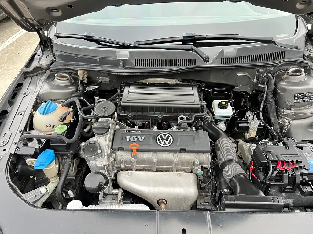 Volkswagen Bora — миниатюра 27