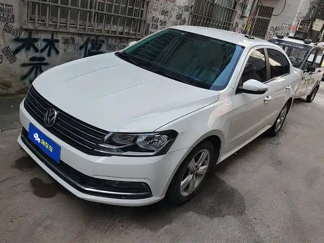 VOLKSWAGEN LAVIDA 2018