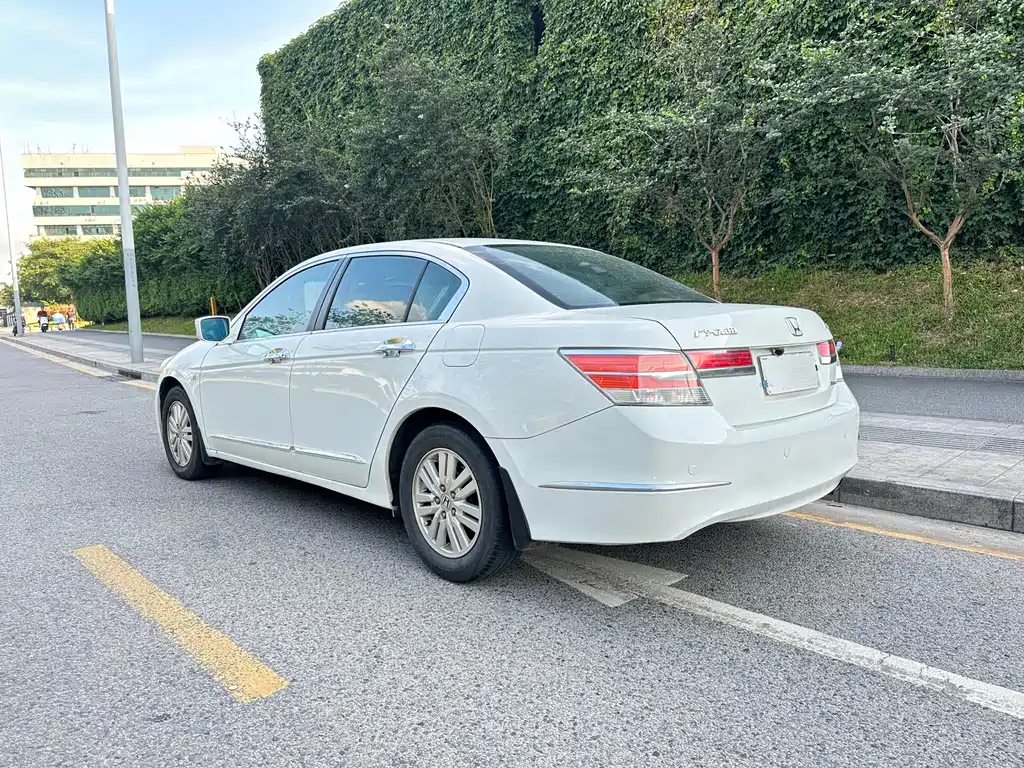 Honda Accord 2013 2.0L SE