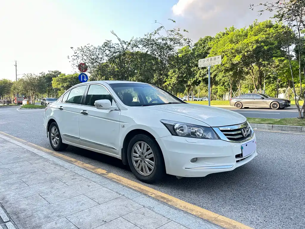 Honda Accord 2013 2.0L SE