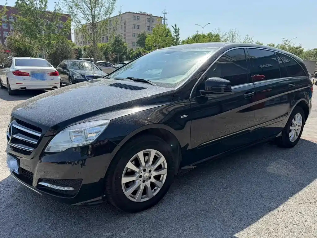 Mercedes-Benz R-Class 2017