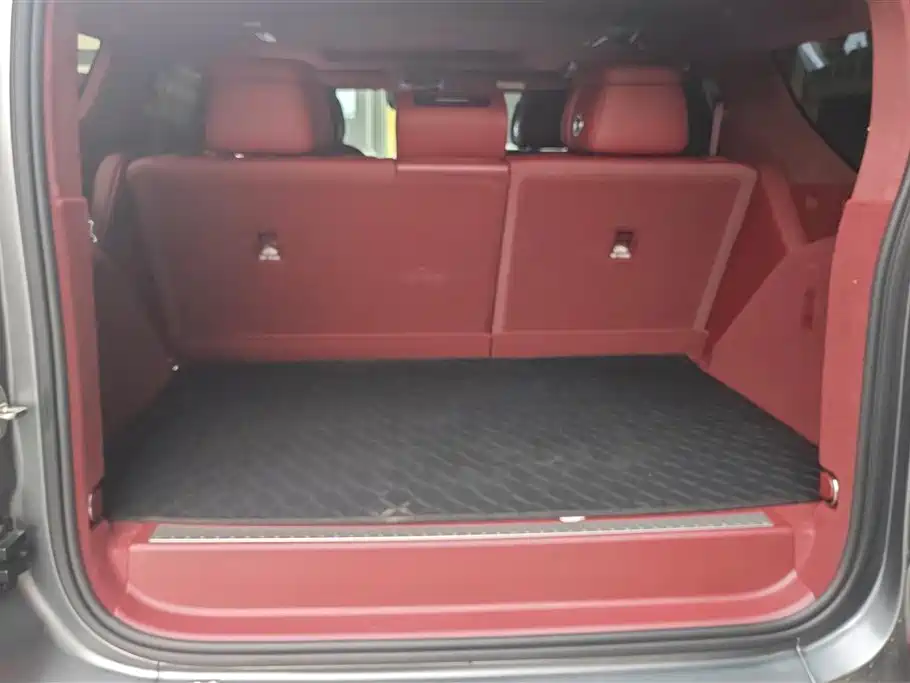 TANK TANK 700 NEW ENERGY