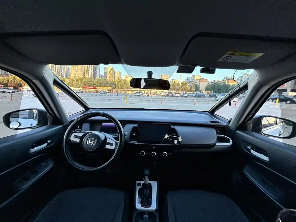 Honda Fit — миниатюра 9