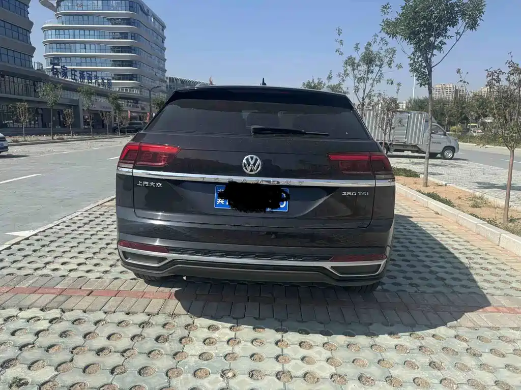 Volkswagen Teramont — миниатюра 7