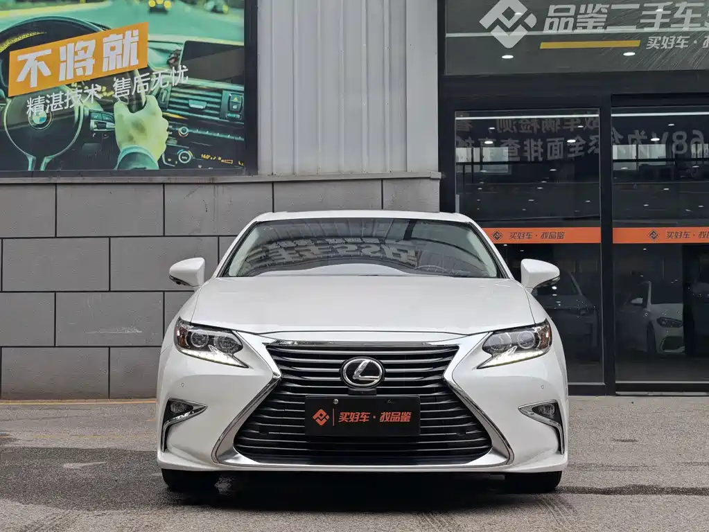 Lexus ES 2015 200 Elite