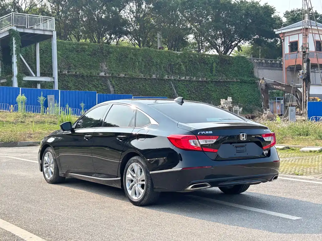 Honda Accord 2018 260TURBO Elite V