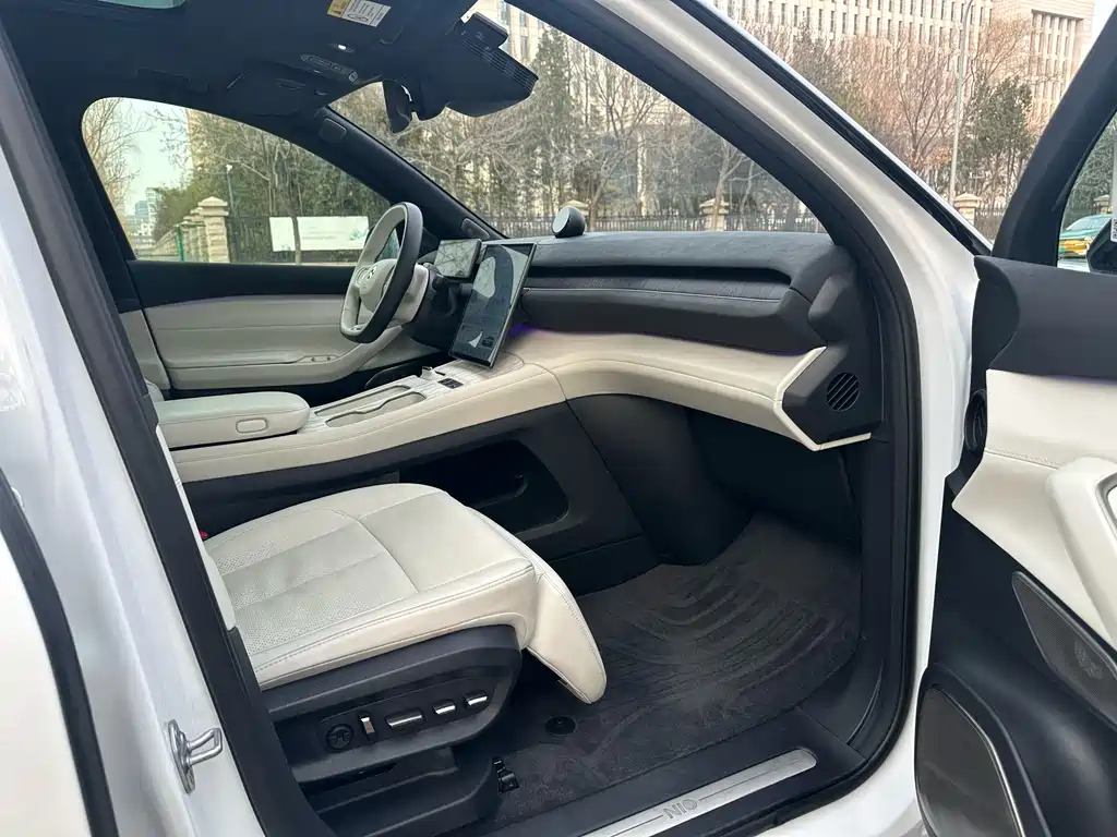 NIO NIO ES7