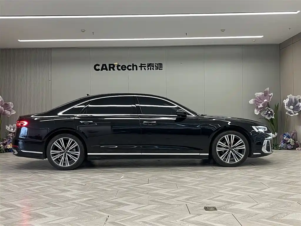 Audi A8 2023 A8L 45 TFSI quattro Luxury