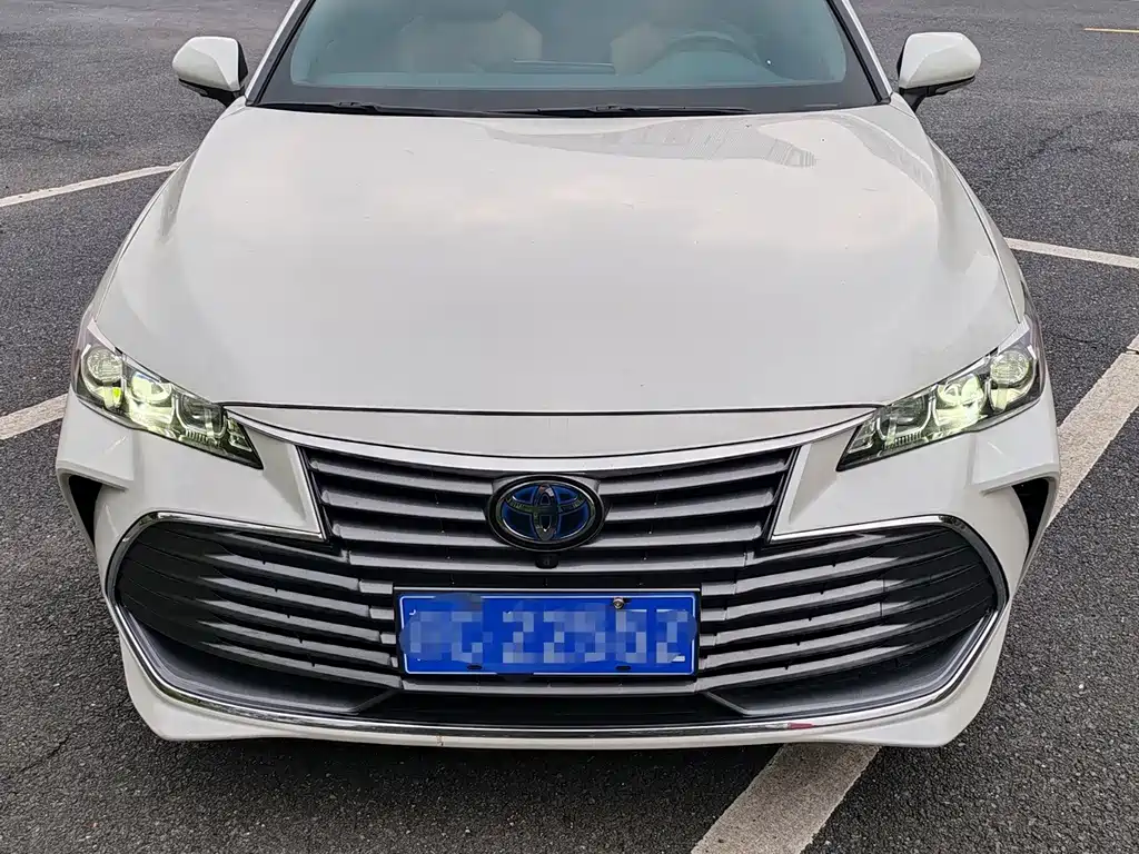 Toyota Avalon — миниатюра 3