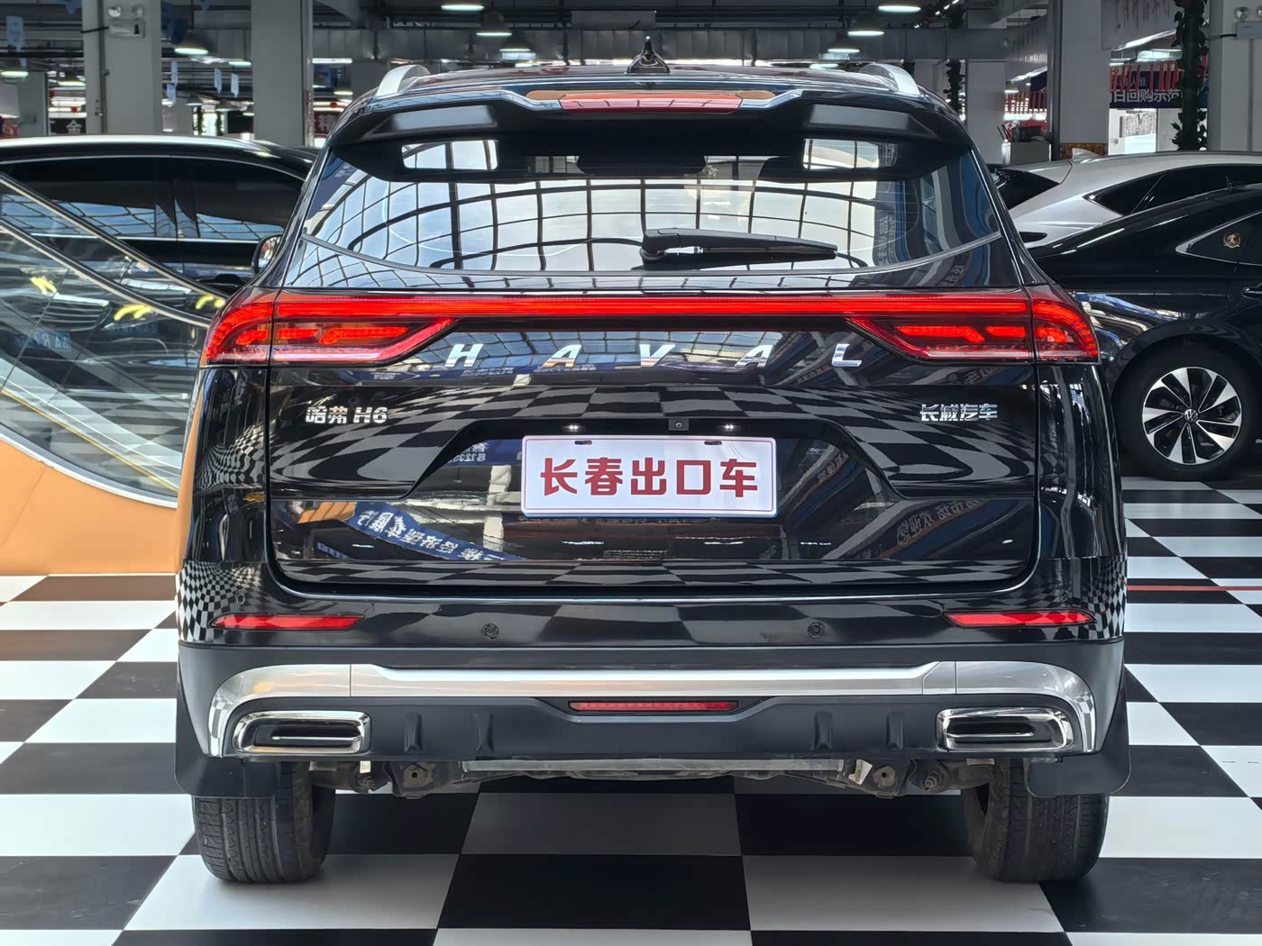 Haval Haval H6 1.5 л 2022 г. Чёрный, пробег 18000 км