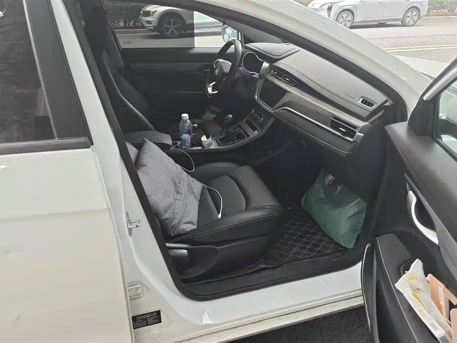 Geely Emgrand 2021 UP 1.5L MT Luxury