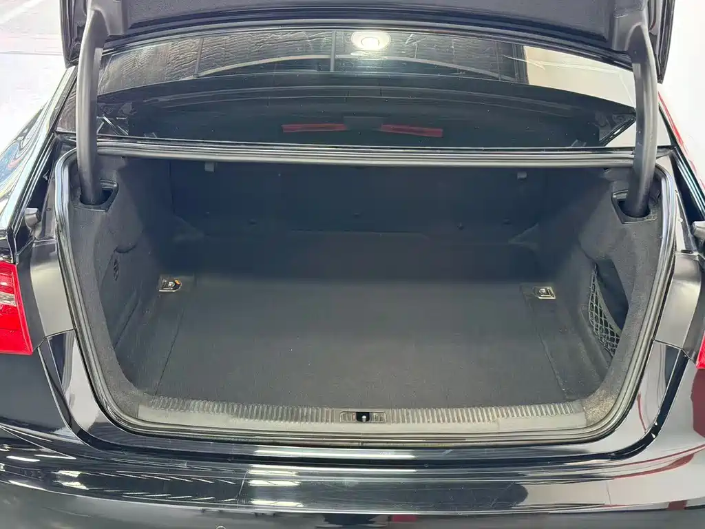 Audi A6L — миниатюра 19