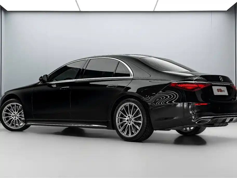 Mercedes-Benz S-Class — миниатюра 7