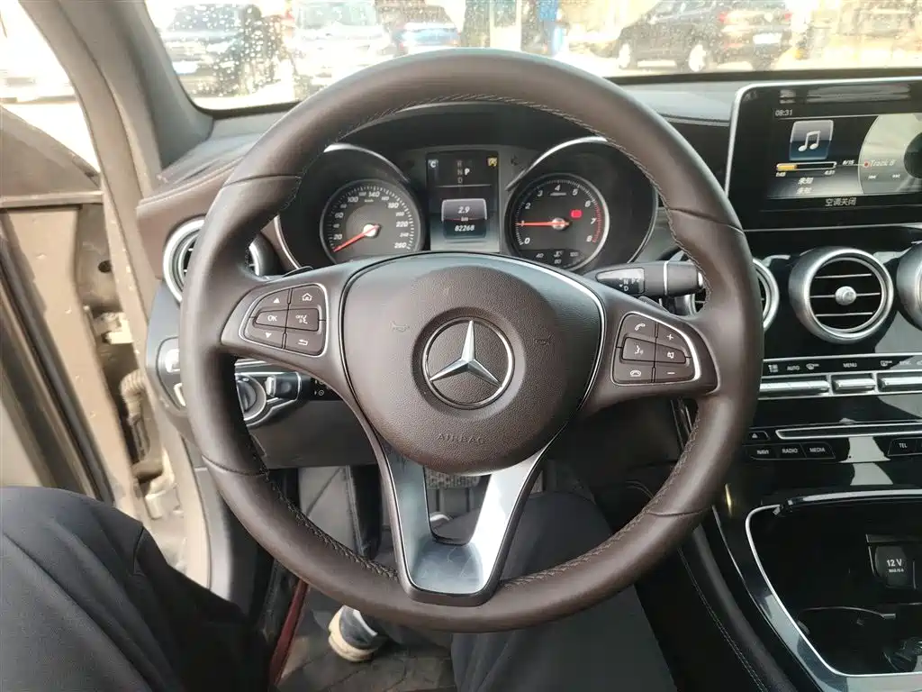 Mercedes-Benz GLC 2019 GLC 200 L 4MATIC