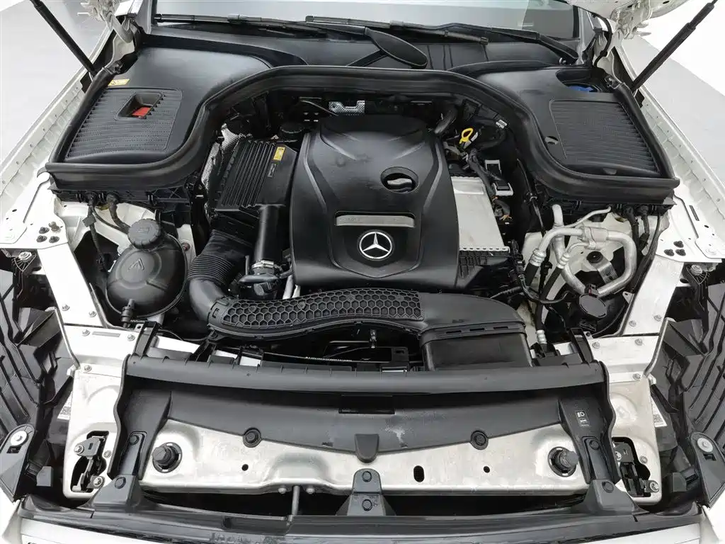Mercedes-Benz GLC 2016 GLC 300 4MATIC
