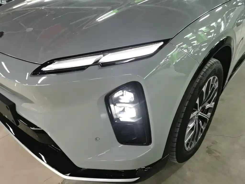 NIO EC6 — миниатюра 24
