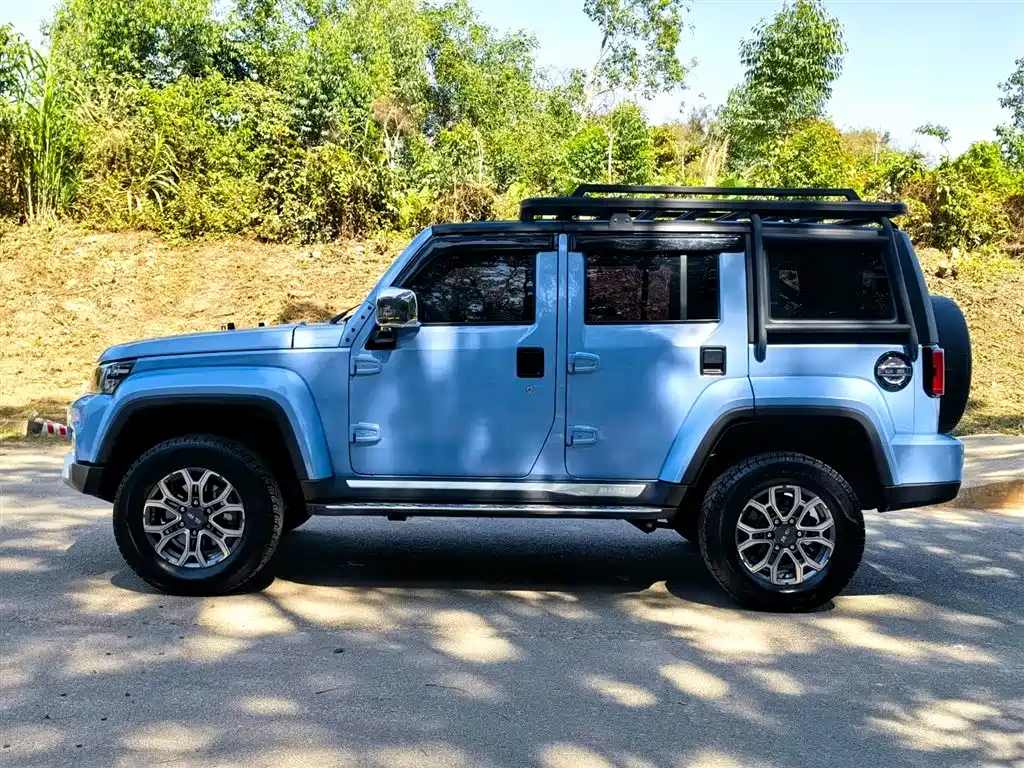 BAIC BJ40 2023 2.0T AT