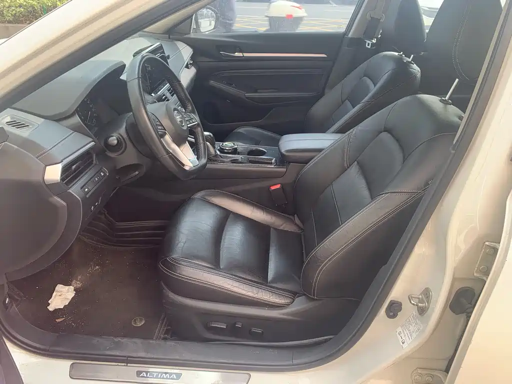 Nissan Teana — миниатюра 9