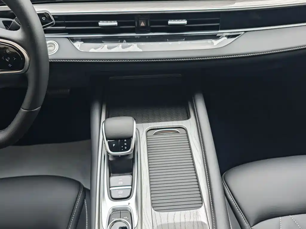 Chery Arrizo 8 — миниатюра 9