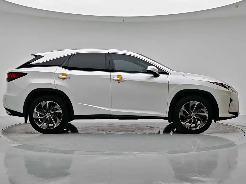 Lexus RX — миниатюра 7