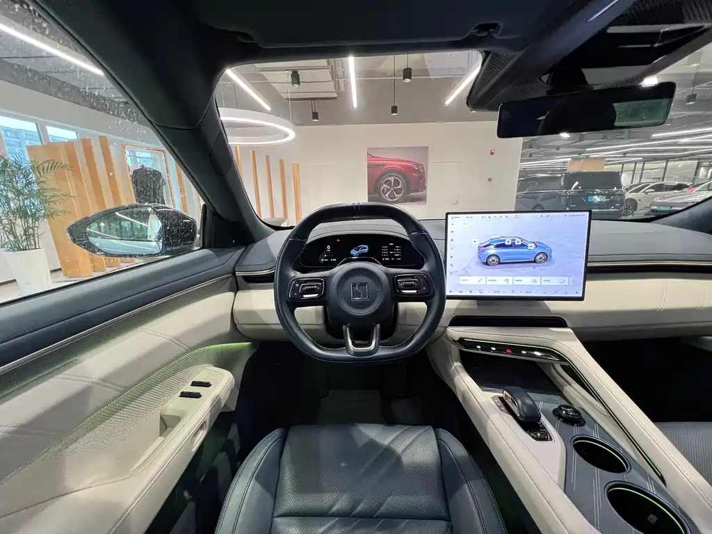 ZEEKR EXTREME KRYPTON 001