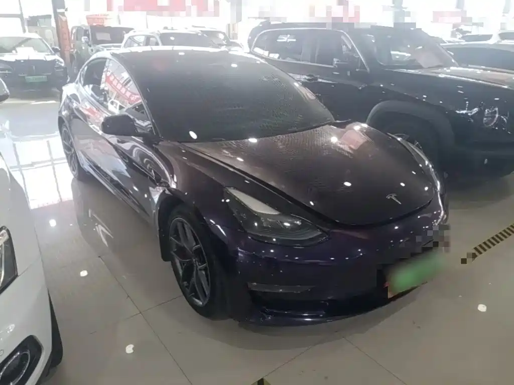 Tesla Model 3 — миниатюра 4