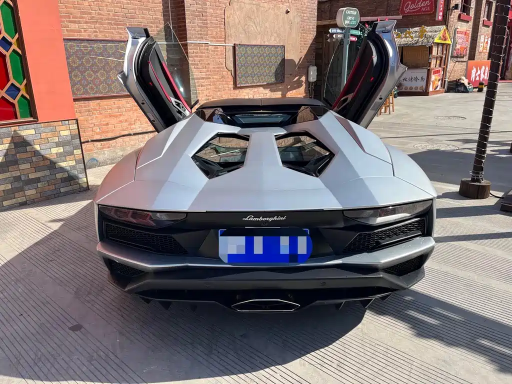 Lamborghini Aventador 2018 Aventador S Roadster