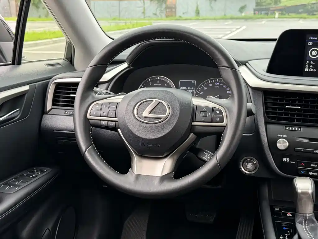 Lexus RX — миниатюра 12