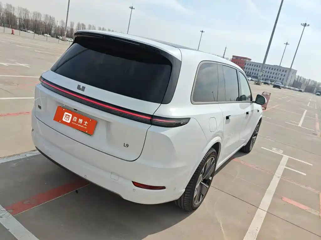 Li Auto Li L9 — миниатюра 2
