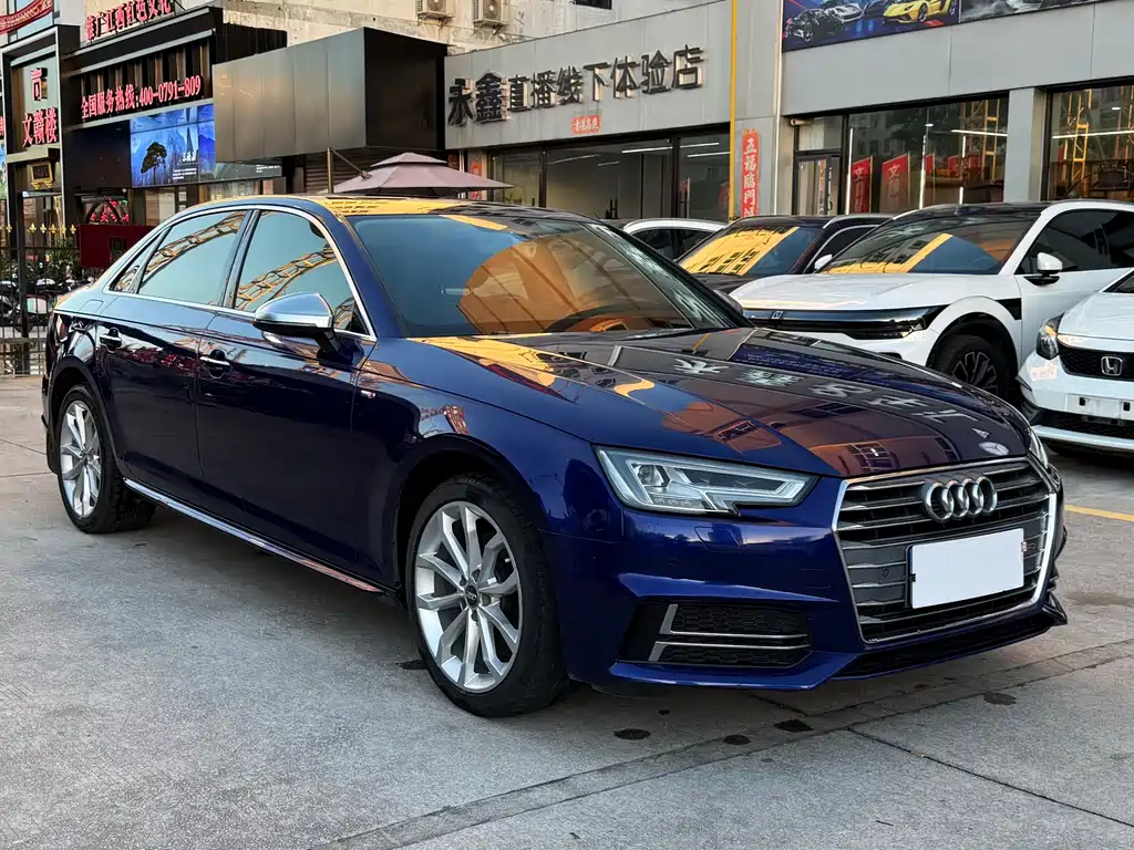 Audi A4L 2018 30 40 TFSI Fashion