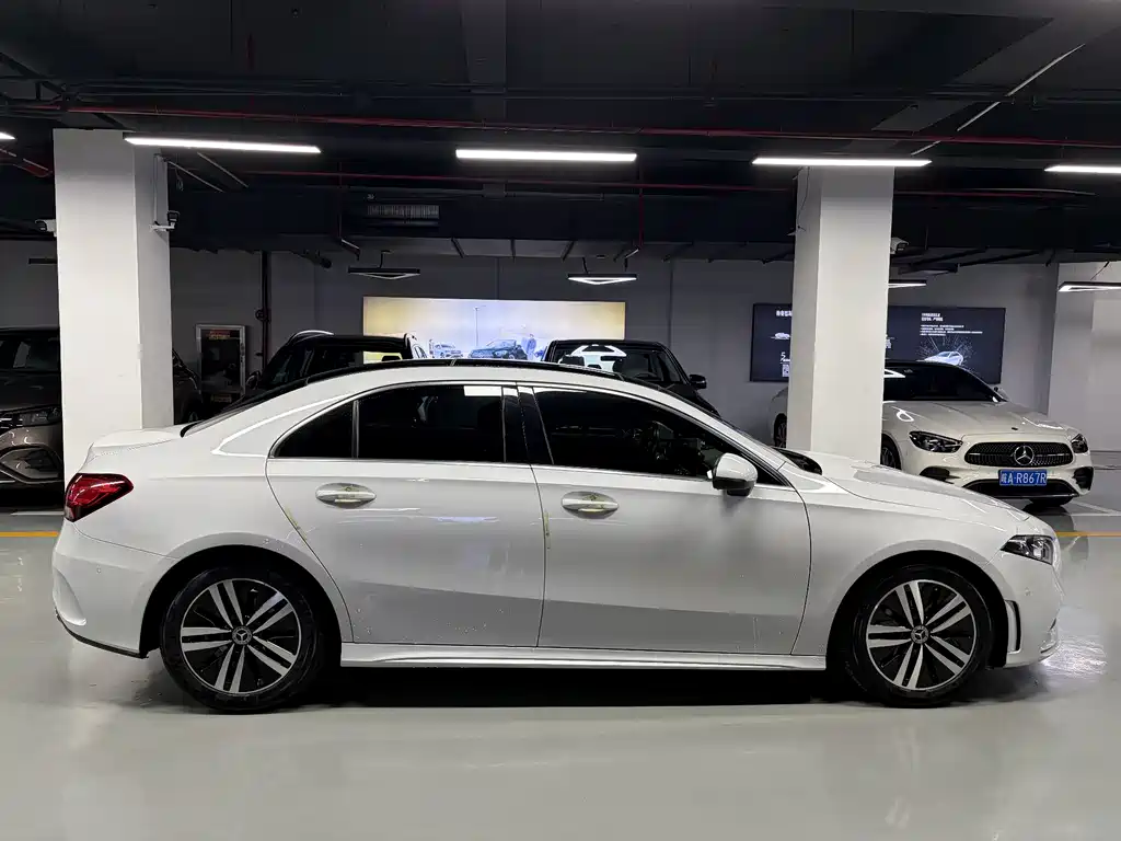 Mercedes-Benz A-Class A 2020 A 180 L Sport
