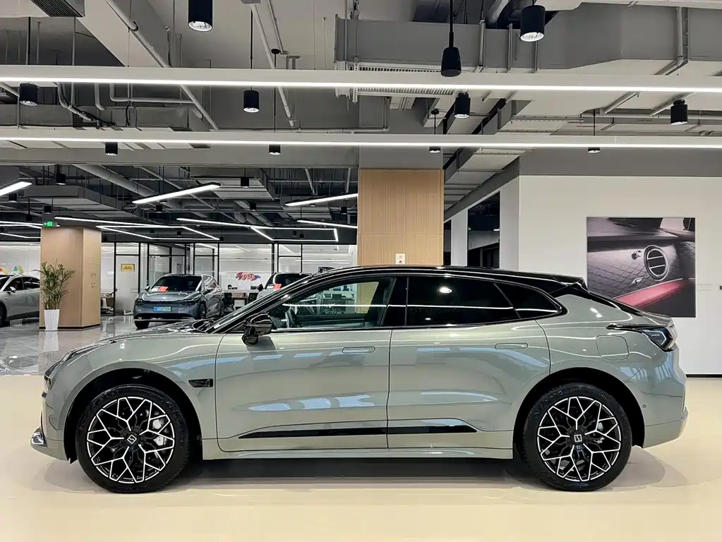 ZEEKR EXTREME KRYPTON 001