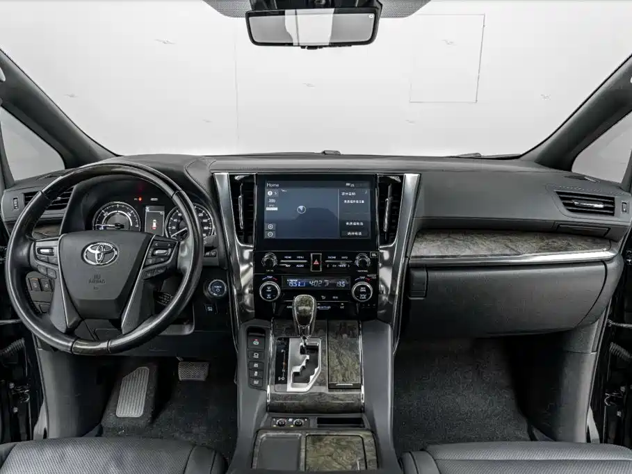 Toyota Vellfire — миниатюра 35
