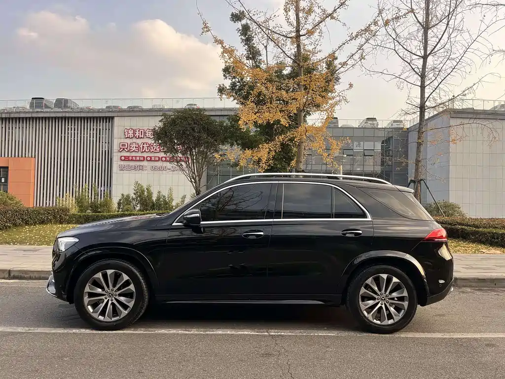 MERCEDES-BENZ GLE