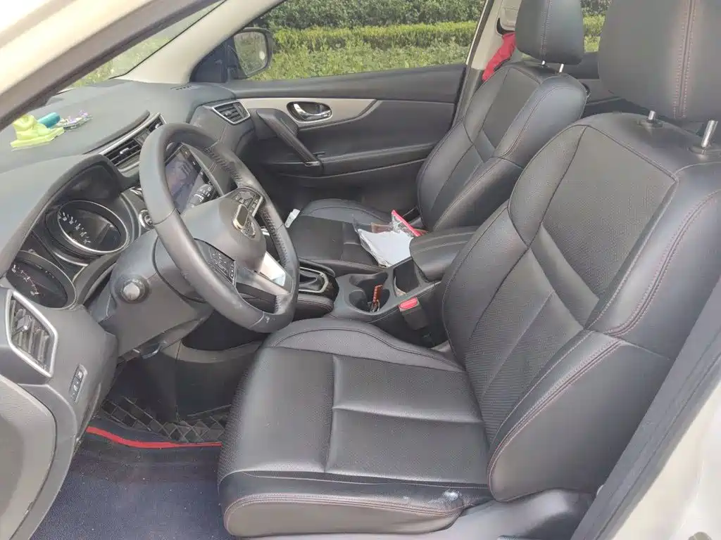 Nissan Qashqai — миниатюра 8