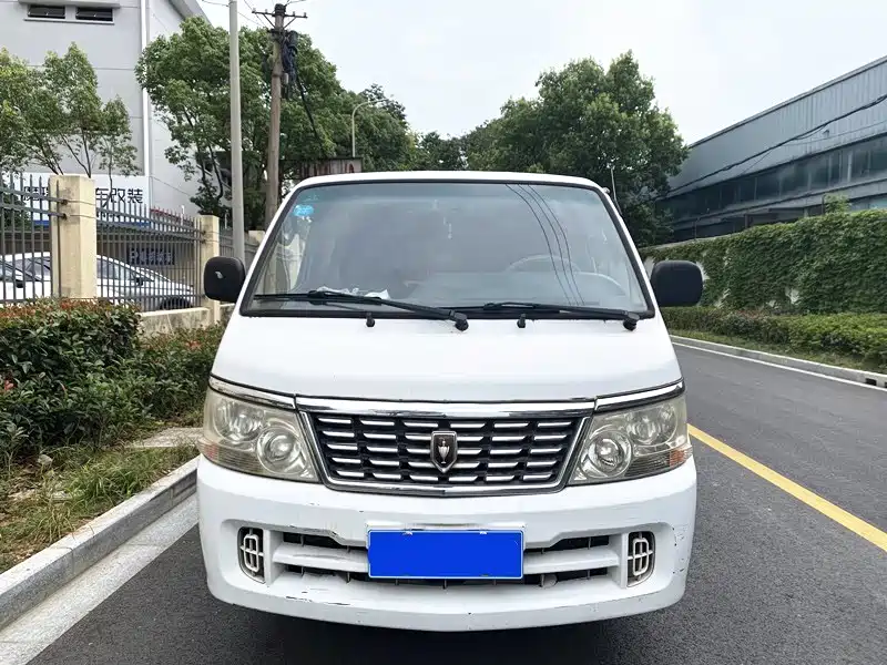 Jinbei Haise 2014 2.0L V19