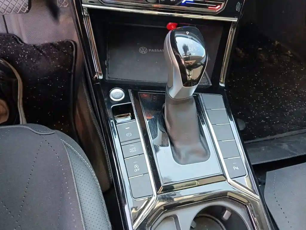 Volkswagen Passat — миниатюра 7