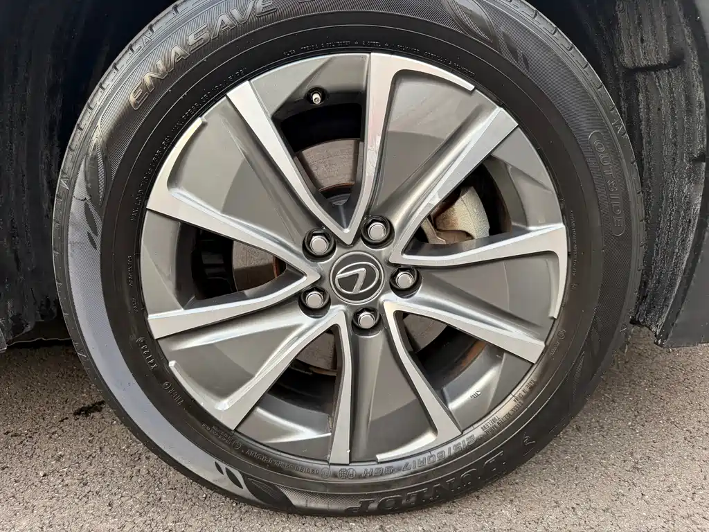 Lexus UX New Energy — миниатюра 14