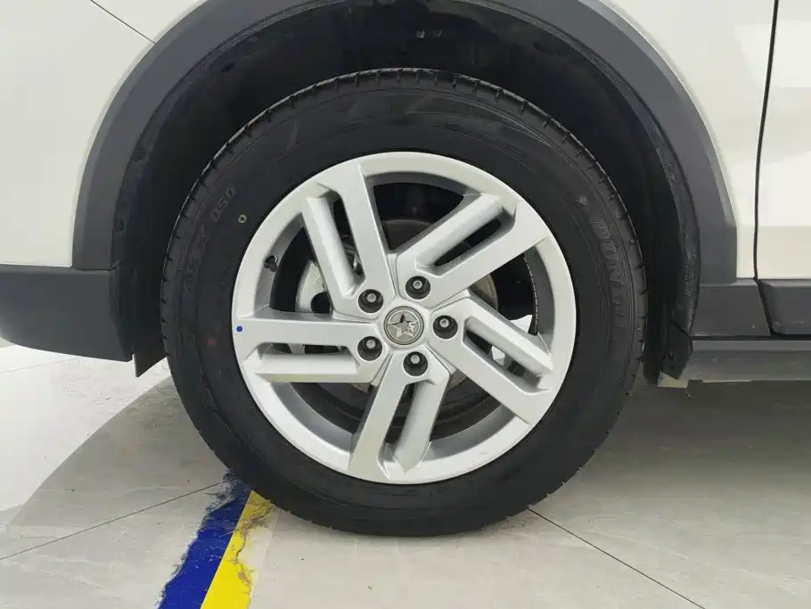 Venucia T60 — миниатюра 6