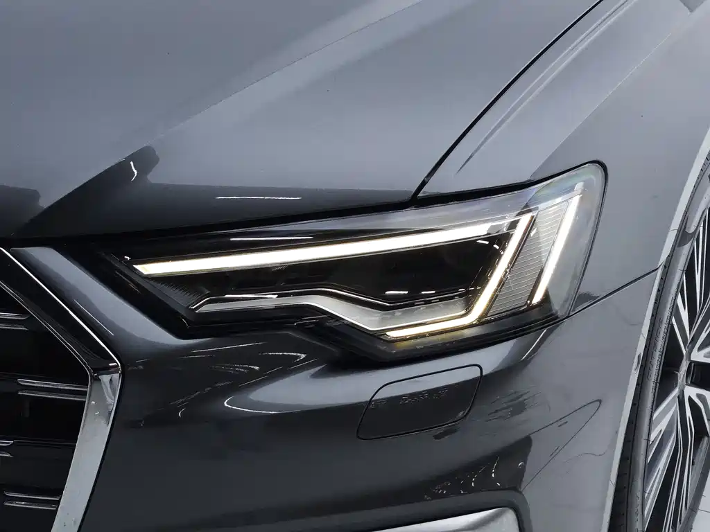 Audi A6L 2023 — фото 21