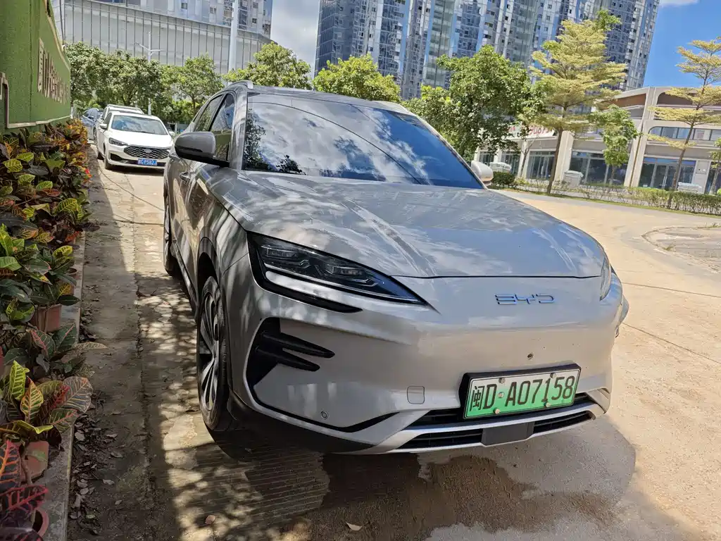 BYD Song Plus PLUS 2024 EV 520km Luxury