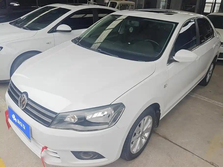 Купить Volkswagen Jetta