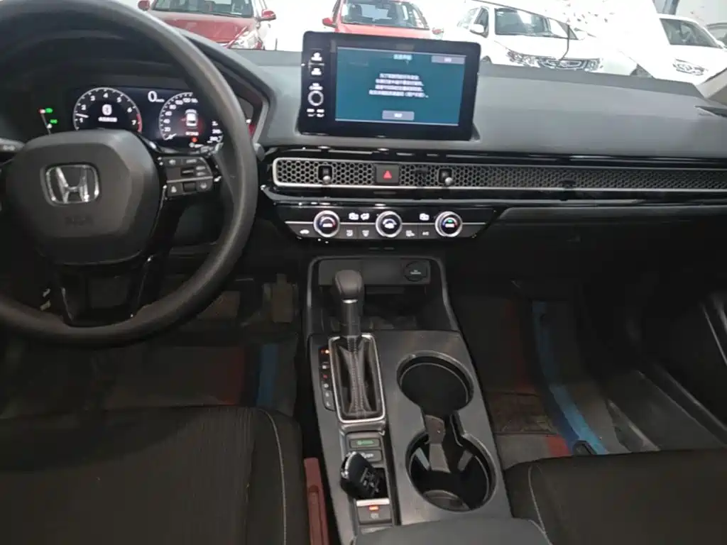 Honda Civic — миниатюра 10