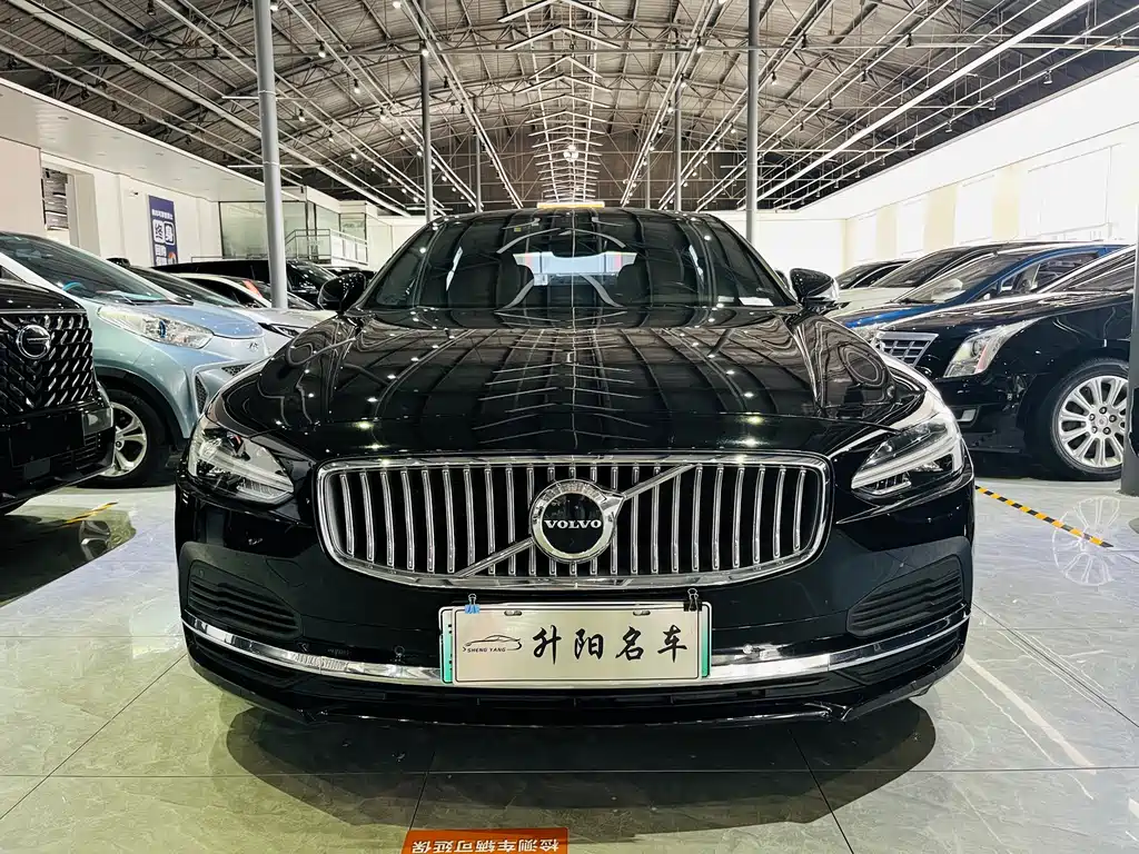 Volvo S90 PHEV — миниатюра 2