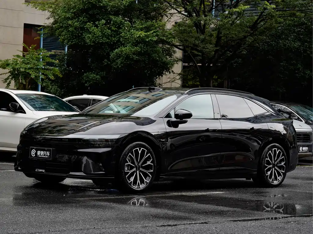 极氪007GT 2025款 四驱智驾版 75kWh