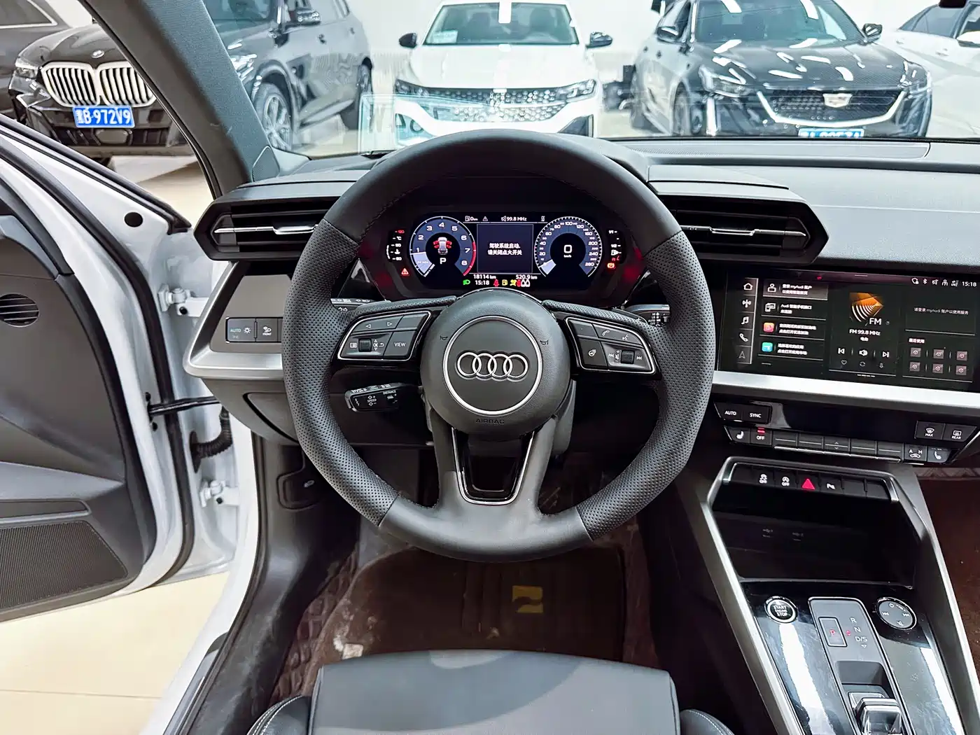 Audi A3 id 4617114 из Китая 8