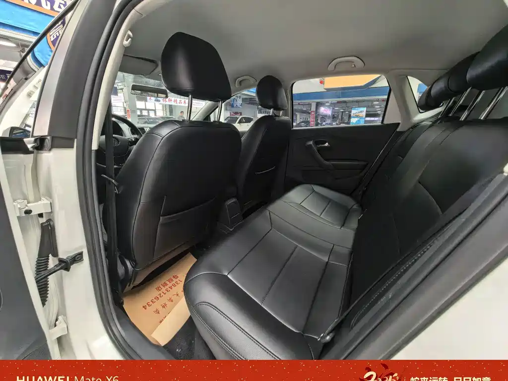 Volkswagen Polo 1.4L Auto Elegant Type, фото 5
