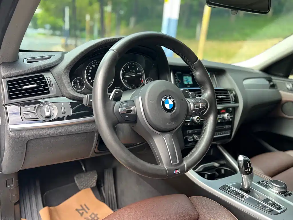 BMW X4 — миниатюра 13