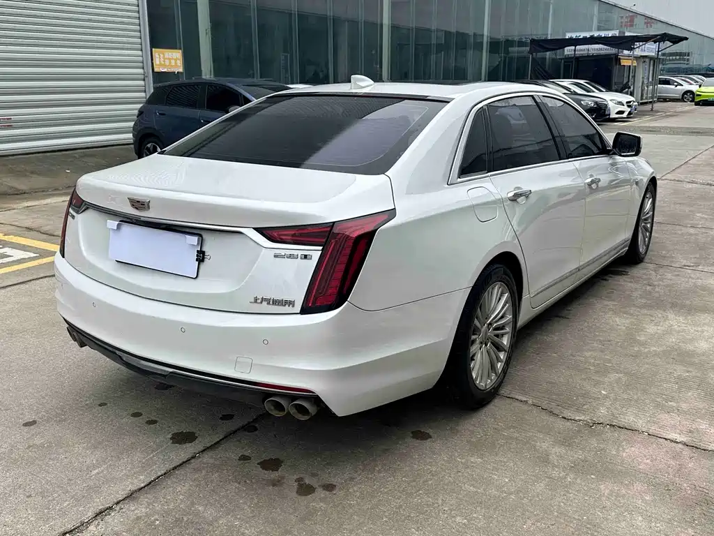 Cadillac CT6 — миниатюра 9