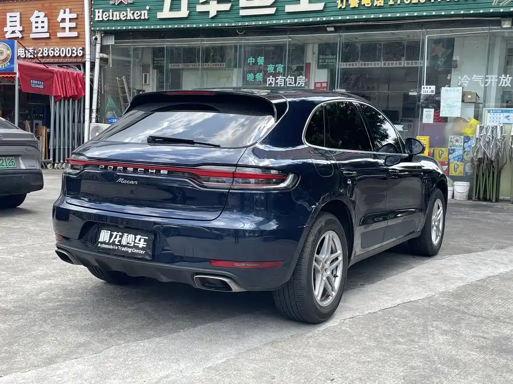 Porsche Macan — миниатюра 9